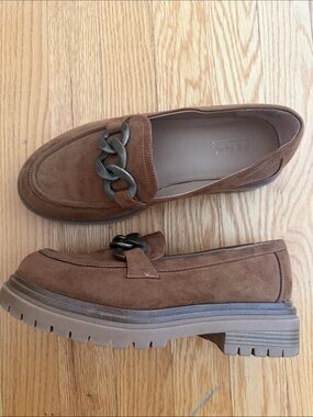 Penningtons Brown Suede Chain-Trim Slip-On Loafers